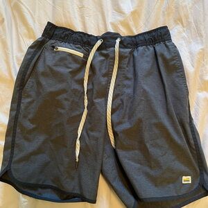 Vuori Banks Charcoal